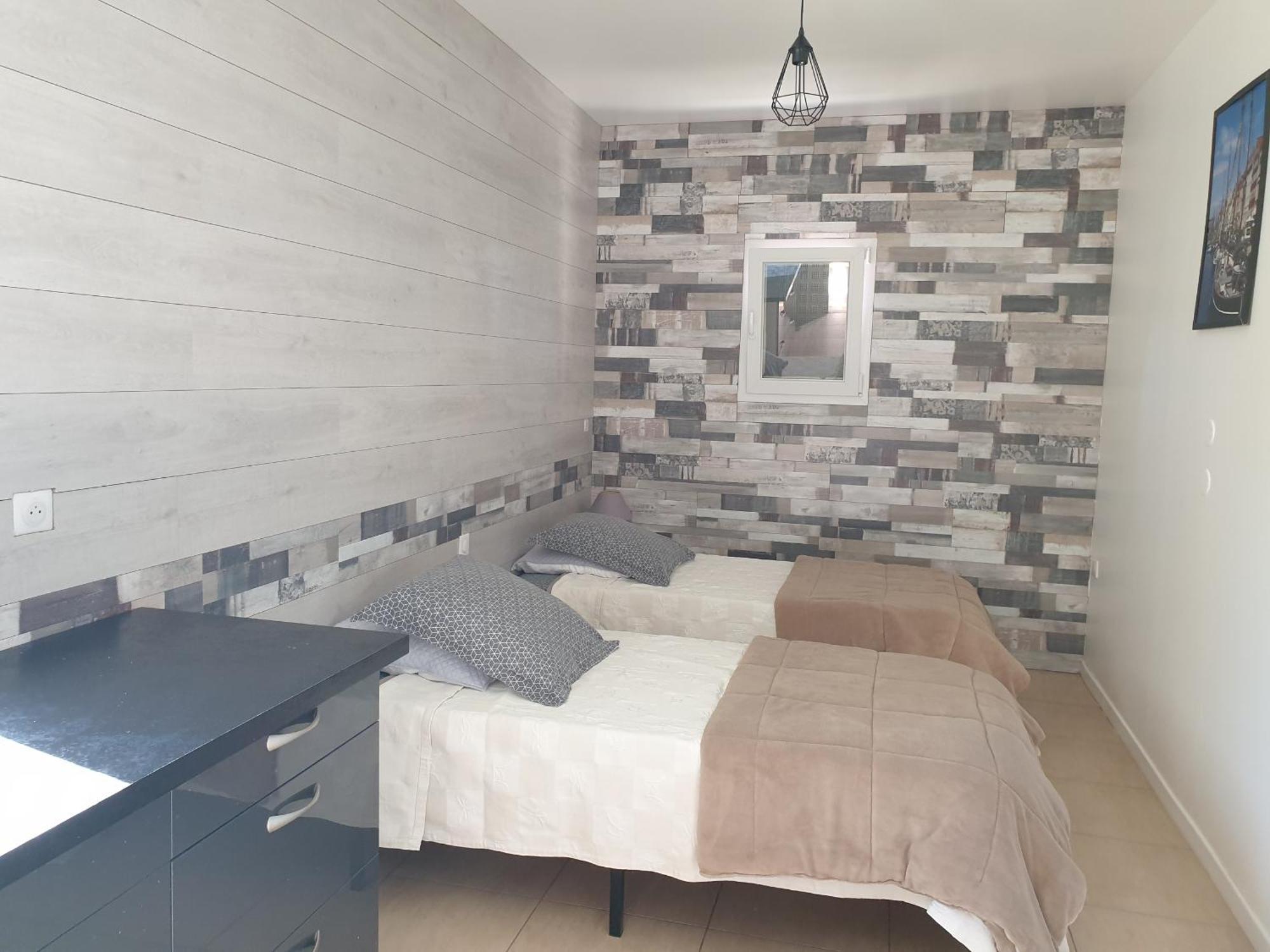 Le Clos Du Grand Chene - Gites 4 Etoiles - Saint-Marcel-d'Ardeche 客房 照片